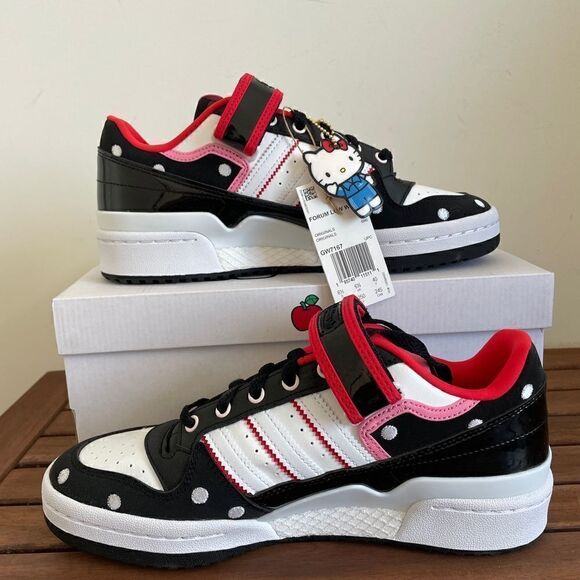 Adidas Forum Low Hello Kitty Polka Dot Women Size 8(GW7167)box slightly crushed - Picture 3 of 14
